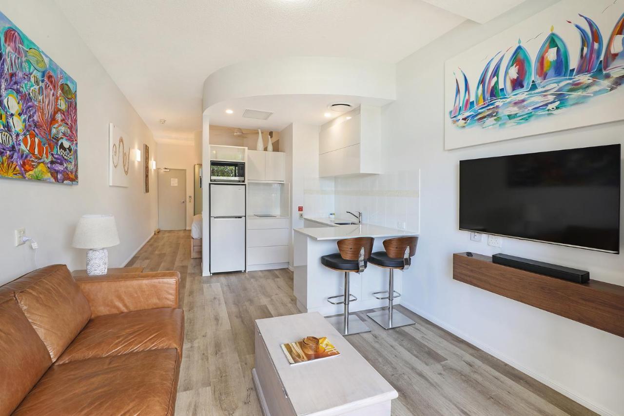 Grand Palais Boolarong Beachside Apartments アレクサンドラ・ヘッドランド エクステリア 写真