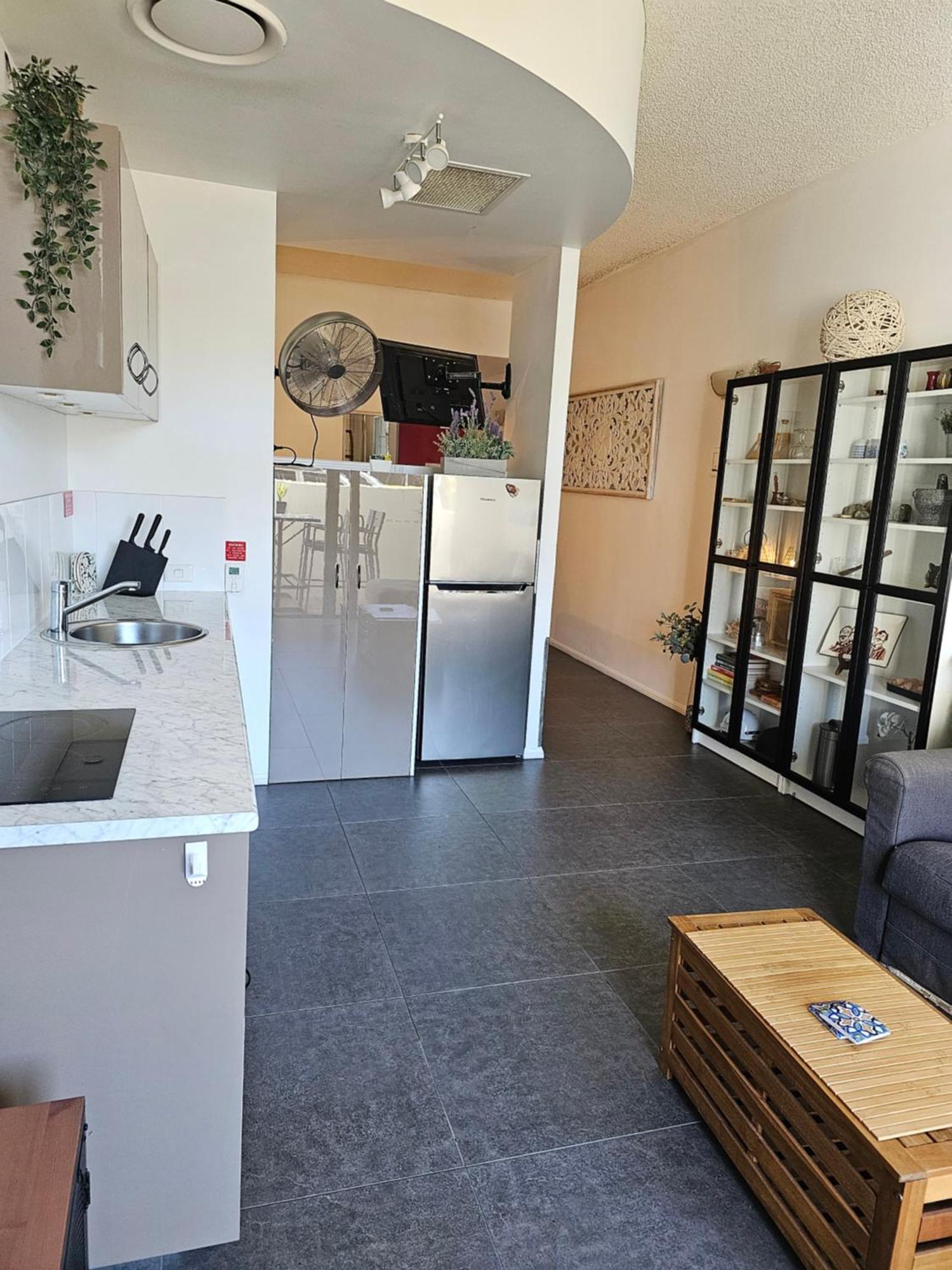 Grand Palais Boolarong Beachside Apartments アレクサンドラ・ヘッドランド エクステリア 写真