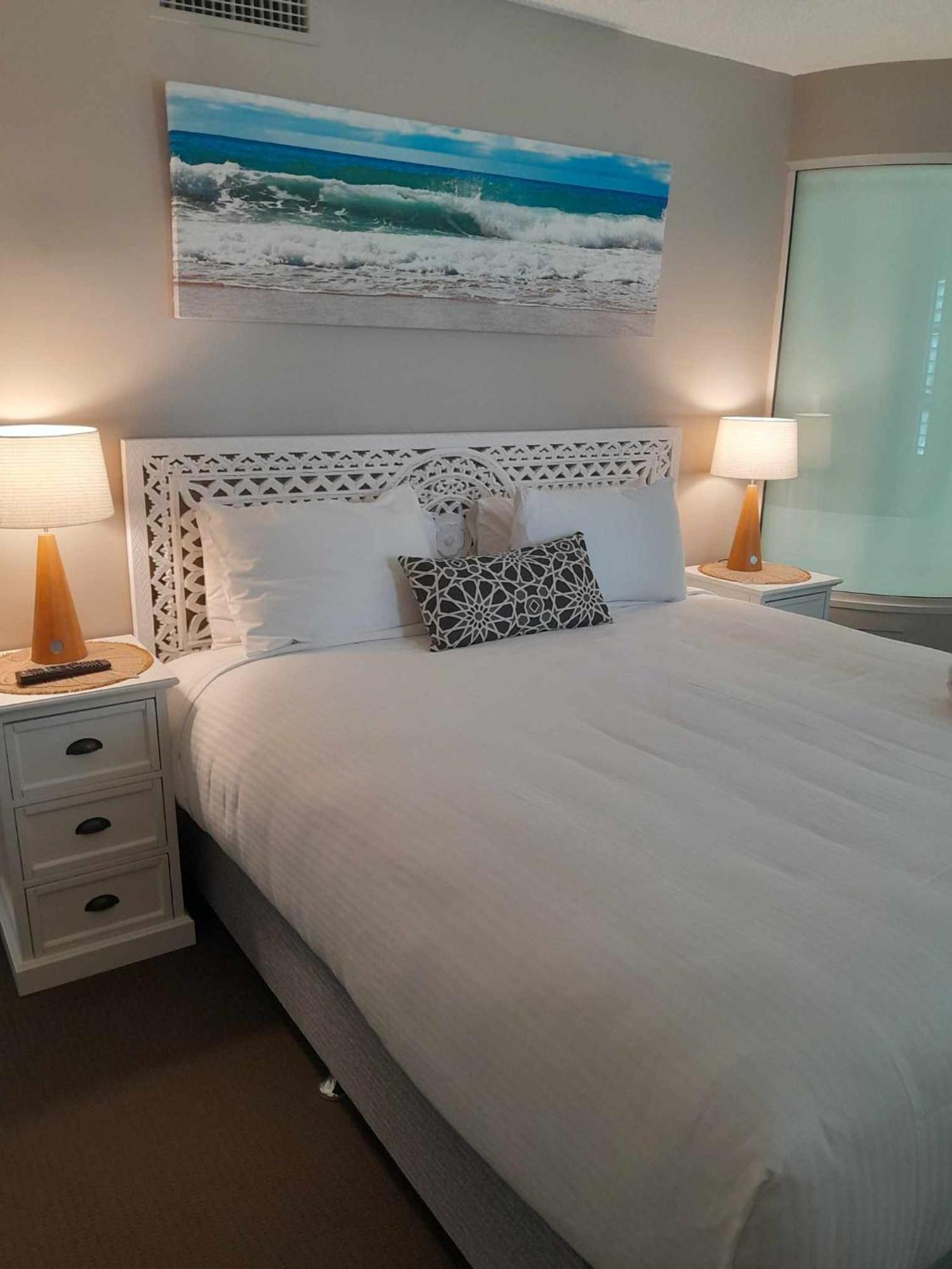 Grand Palais Boolarong Beachside Apartments アレクサンドラ・ヘッドランド エクステリア 写真