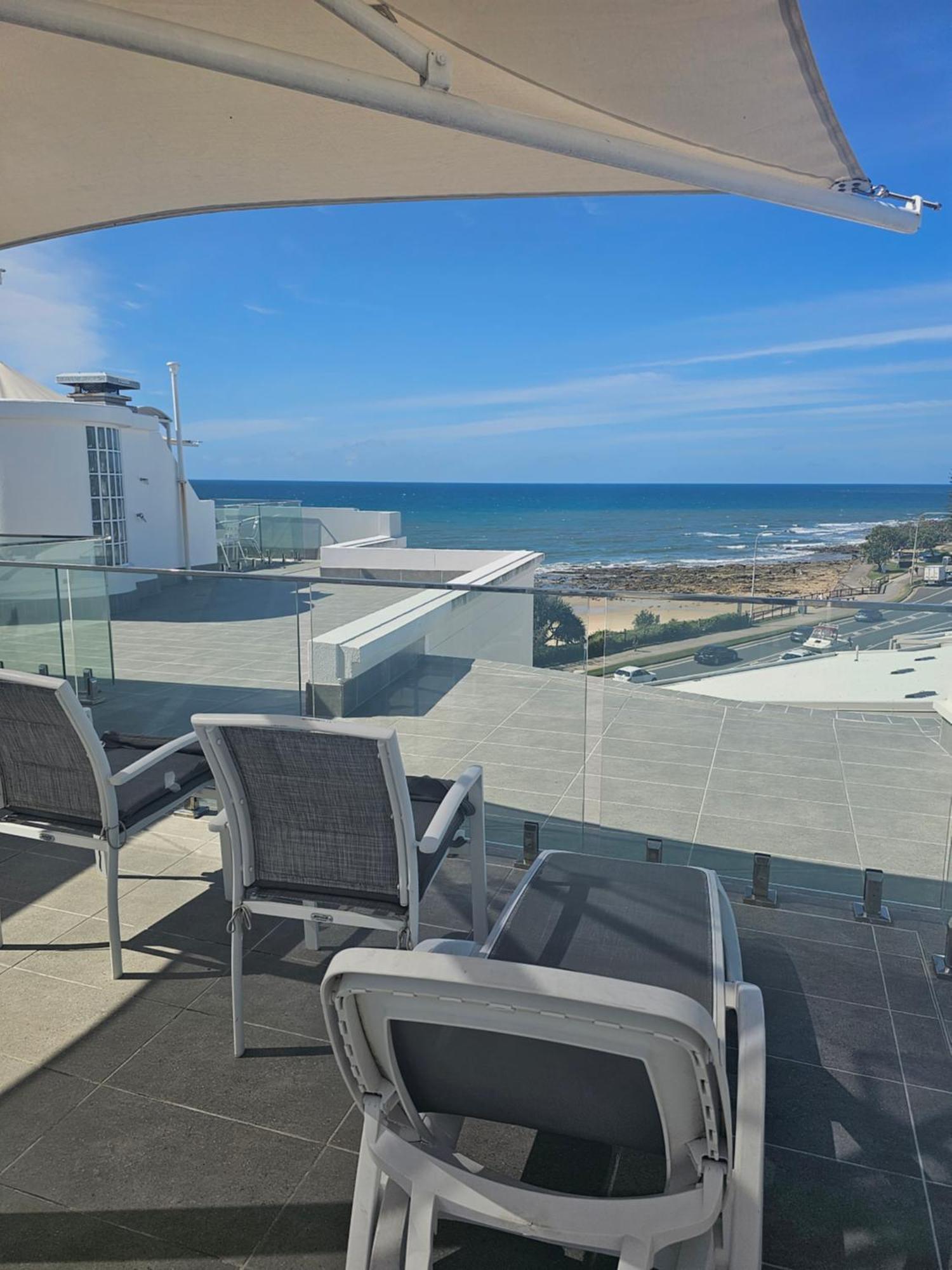 Grand Palais Boolarong Beachside Apartments アレクサンドラ・ヘッドランド エクステリア 写真